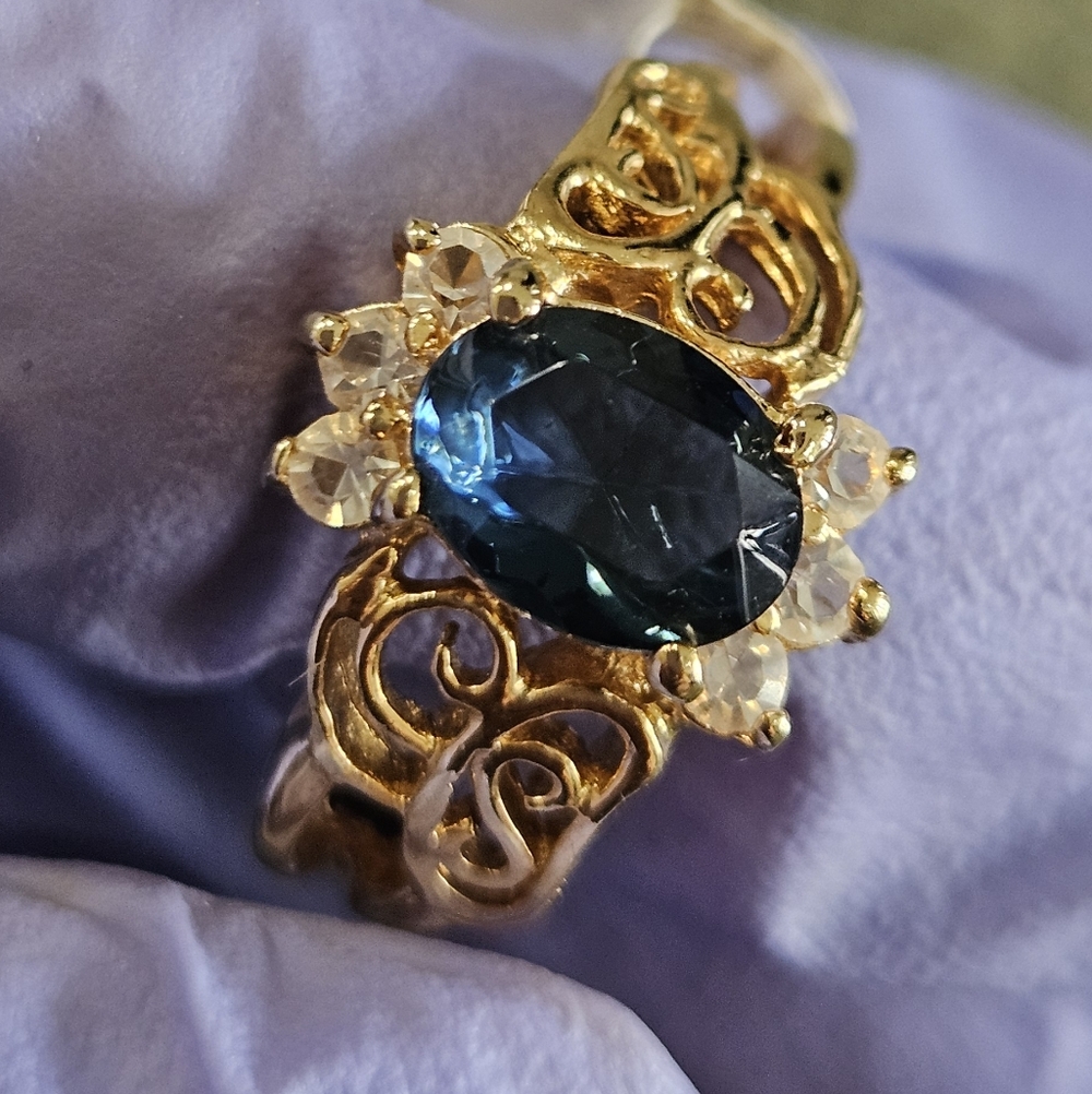 Haviland Gold Ring with Blue Gemstone and Crystal Accents - Picture 9 of 15